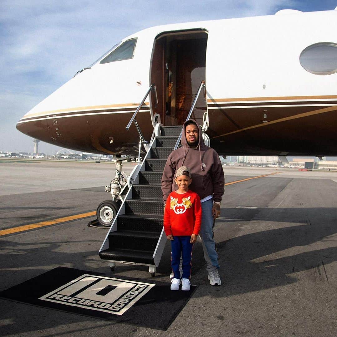DJ.マスタードのインスタグラム：「happy birthday to my best friend .. my first born and the one who changed it all for me ... Kiylan the certified gamer / fortnite king lol  wow time flys i’m happy to be your dad and your best friend btw he think he famous he has us all beat lol ....」