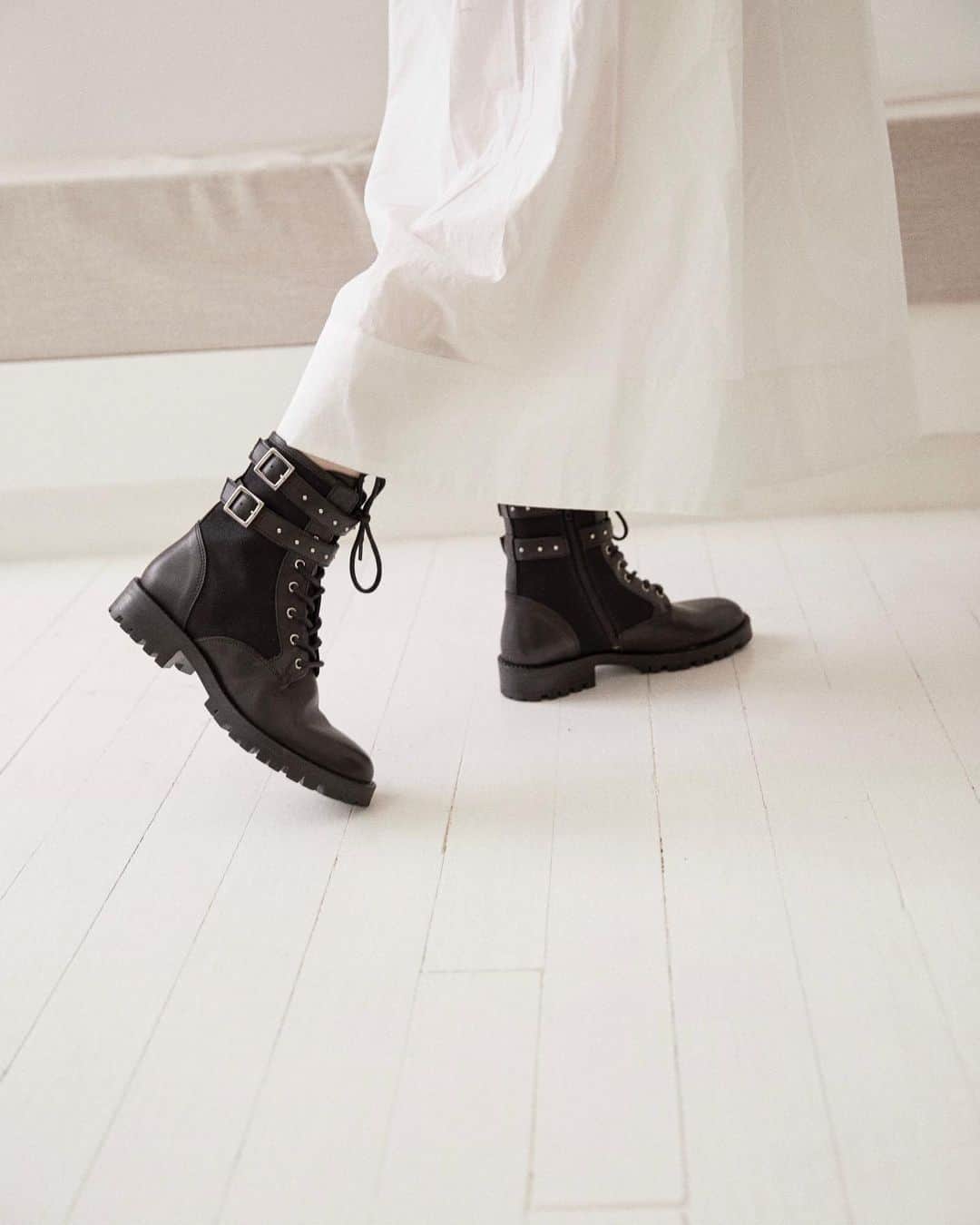 メローイエローパリのインスタグラム