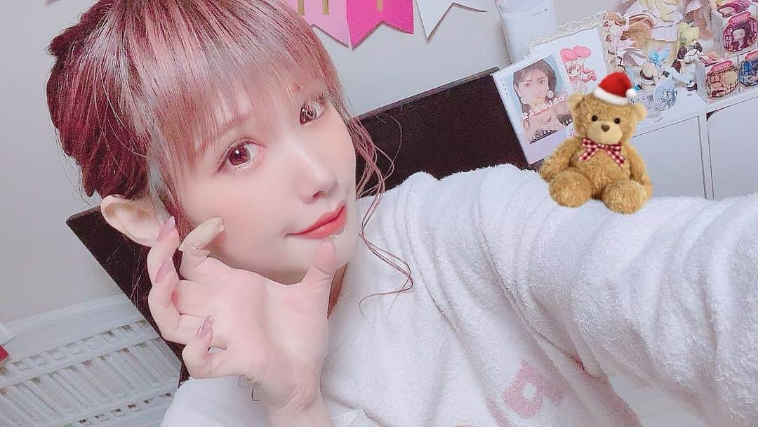 涼宮琴音のインスタグラム：「みんなげんき？？？ おやすみ今日もみんなお疲れ様だよ☺️」