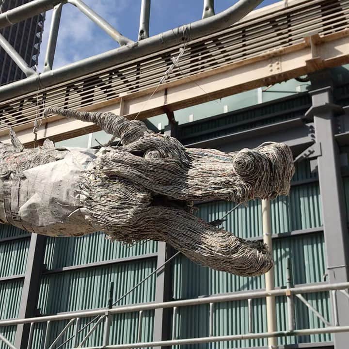 中野耕史のインスタグラム：「ドラゴン🐲🐉 今日の #ストリートテーブル三ノ宮 は一味違う😊」