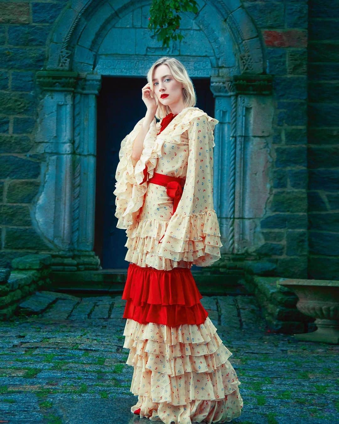 ロダルテさんのインスタグラム写真 - (ロダルテInstagram)「#FBF: The lovely Saoirse Ronan wears Rodarte SS19 for @bazaaruk (ph: @erikmadiganheck, styled by @leithclark). #rodarte #saoirseronan」2月13日 12時39分 - rodarte