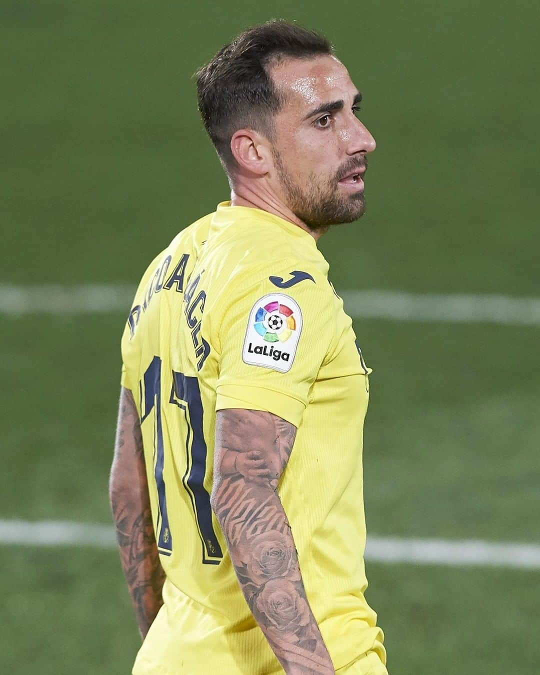 LFPさんのインスタグラム写真 - (LFPInstagram)「💛💪 @paco93alcacer 💪💛  #Alcacer #Villarreal #LaLiga #LaLigaSantander #Football #HayQueVivirla #YouHaveToLiveIt」2月13日 13時00分 - laliga