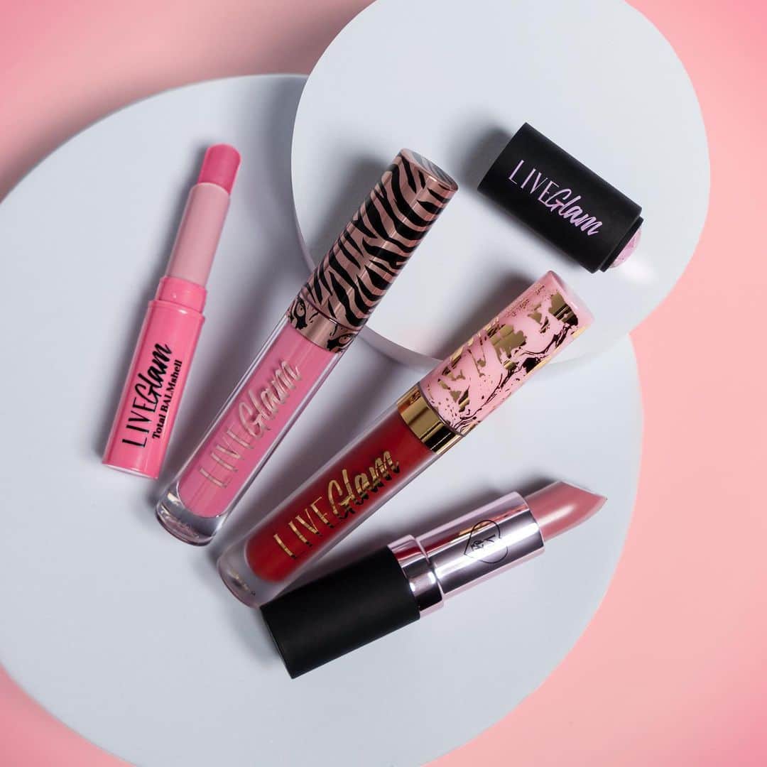 LiveGlamのインスタグラム：「Celebrating Valentine’s Day all weekend long 💘✨ what’s your #LiveGlam lippie line up this weekend!? Let us know which shades you’re loving for V-day 💋 #LiveGlamFam」