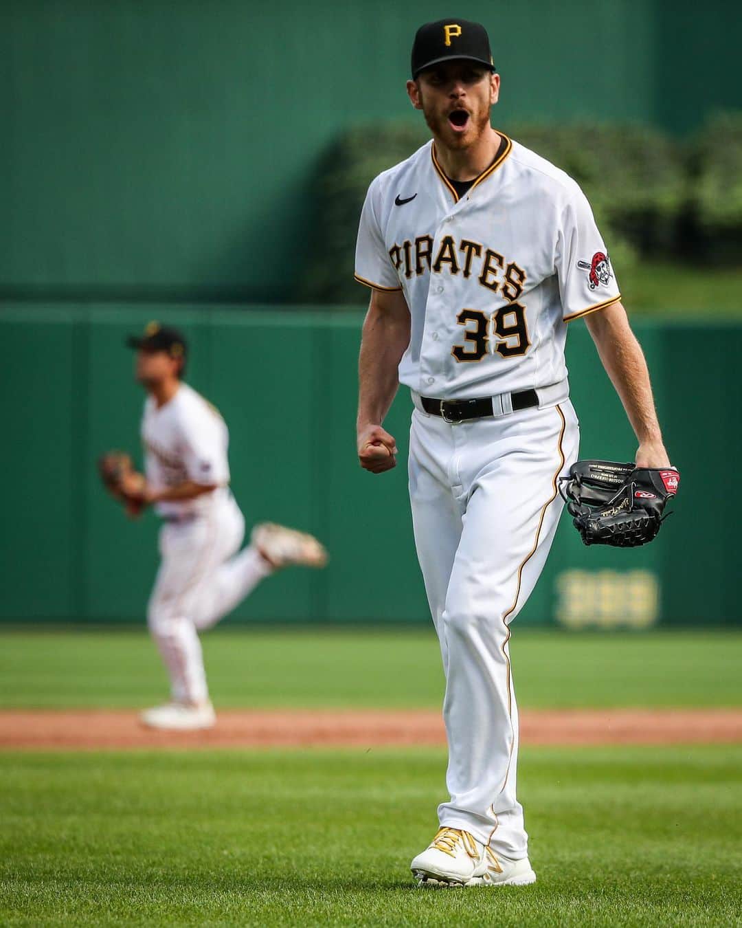 ピッツバーグ・パイレーツのインスタグラム：「Baseball next week? That’s Kuhl.」