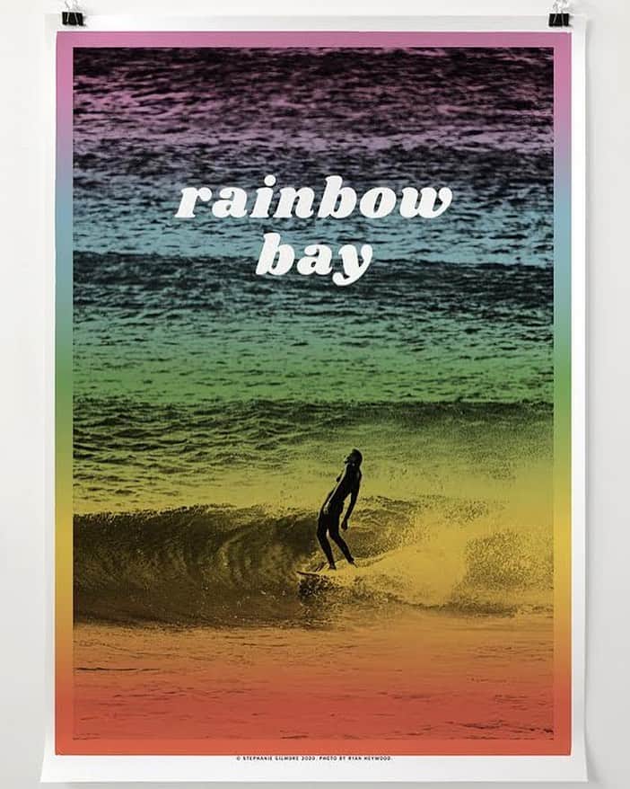 ステファニー・ギルモアのインスタグラム：「I loved having surf posters on the walls of my room but they’re hard to find these days so we made some! Now available on stephgilmore.com 🌟shipping internationally!」