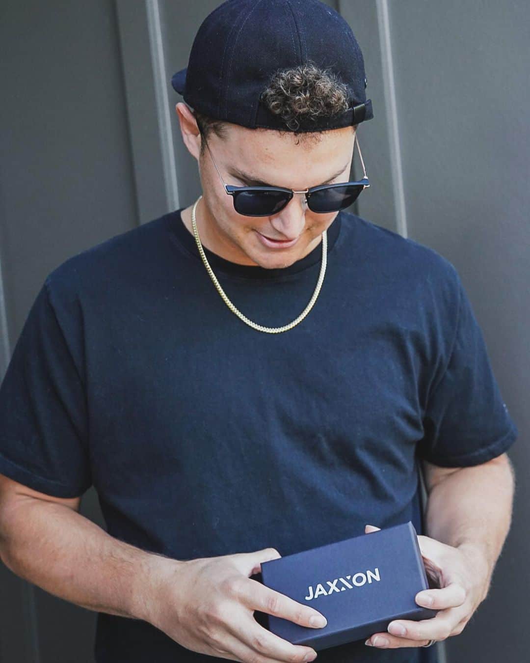ジョク・ピーダーソンさんのインスタグラム写真 - (ジョク・ピーダーソンInstagram)「Had to pick up a new chain for the season, @jaxxon with solid gold Cuban 🤯 they got something for everyone. #jaxxon」2月13日 4時28分 - yungjoc650