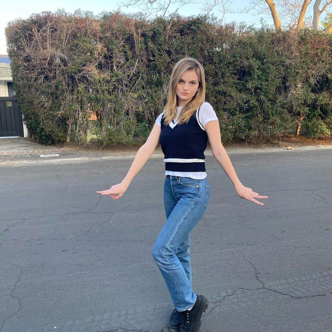 ケリス・ドーシーさんのインスタグラム写真 - (ケリス・ドーシーInstagram)「suburbanite」2月13日 5時52分 - kerrisdorsey