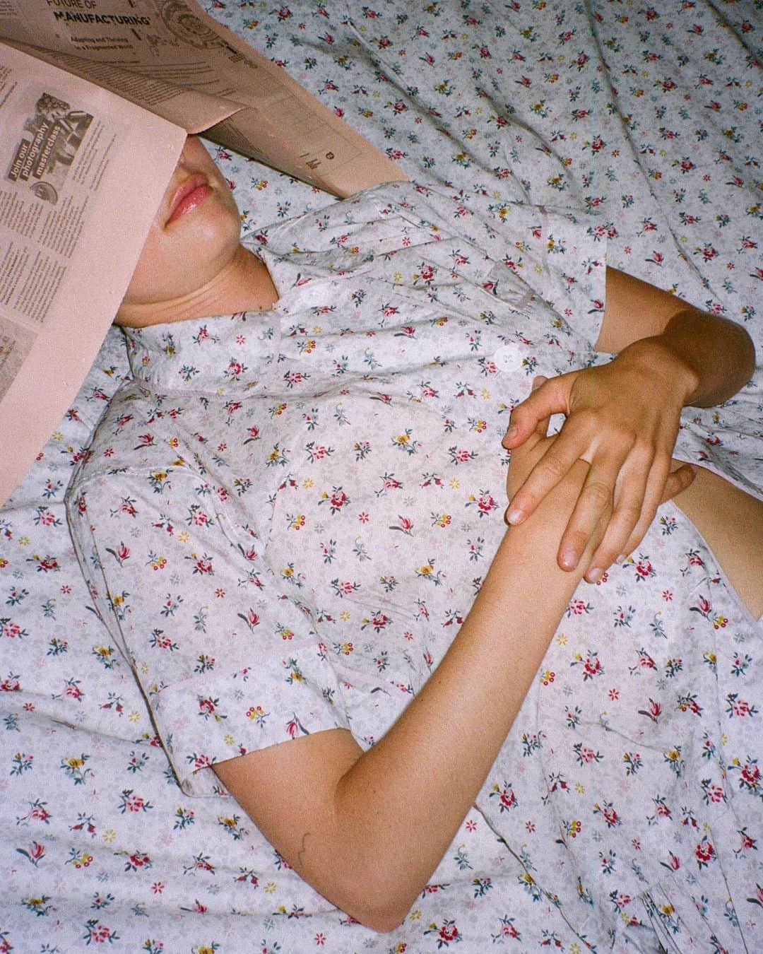Araksのインスタグラム：「Naptime, my favorite time」