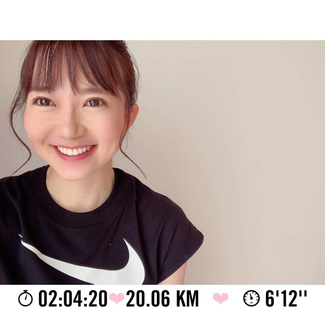 長谷川朋加のインスタグラム：「♡  ✎५⋆*{ 𝕔𝕣𝕦𝕤𝕙 𝕠𝕟 𝕪𝕠𝕦( ˘ ³˘)♥︎ } ୨୧ -------------------------------- ୨୧  昨日は朝晩でトータル30kmラン🏃‍♀️💓 走り終わりのスイーツが身に染みる♪  走りたい時に走りたいだけ走る！ 毎日やりたい事がありすぎて ここ数週間は瞬きするうちに夜中に なるくらいのスピード感✈️  やりたい事があるって幸せな事☺️ 目標に向けてコツコツ頑張るぞーっ！  今日も全力疾走で〜🏃‍♀️ 笑顔で過ごしましょ♡  ୨୧ -------------------------------- ୨୧ #やりたい事は全部やる #全力前向き前のめり #走るの大好き」
