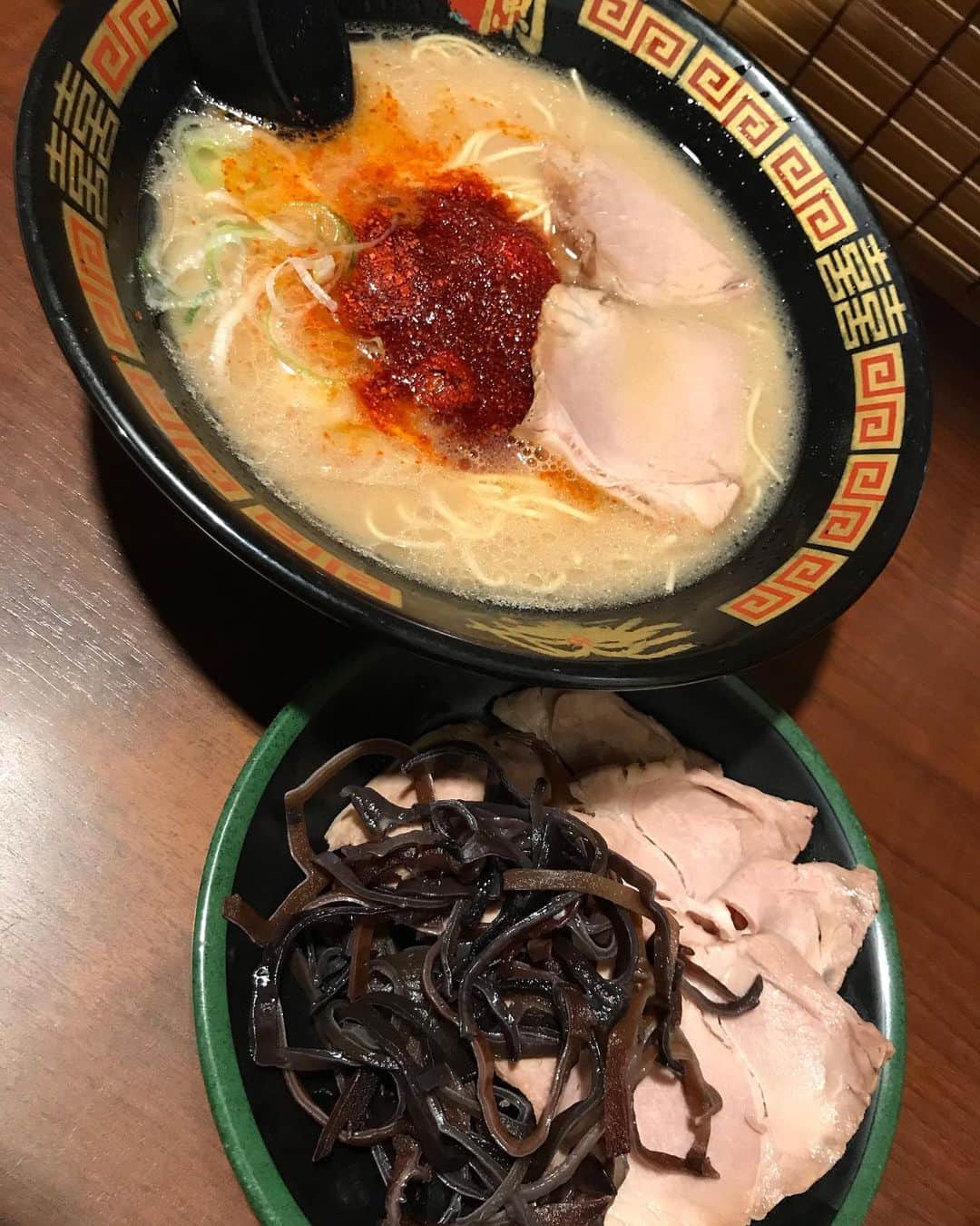 一井悠理のグルメインスタ