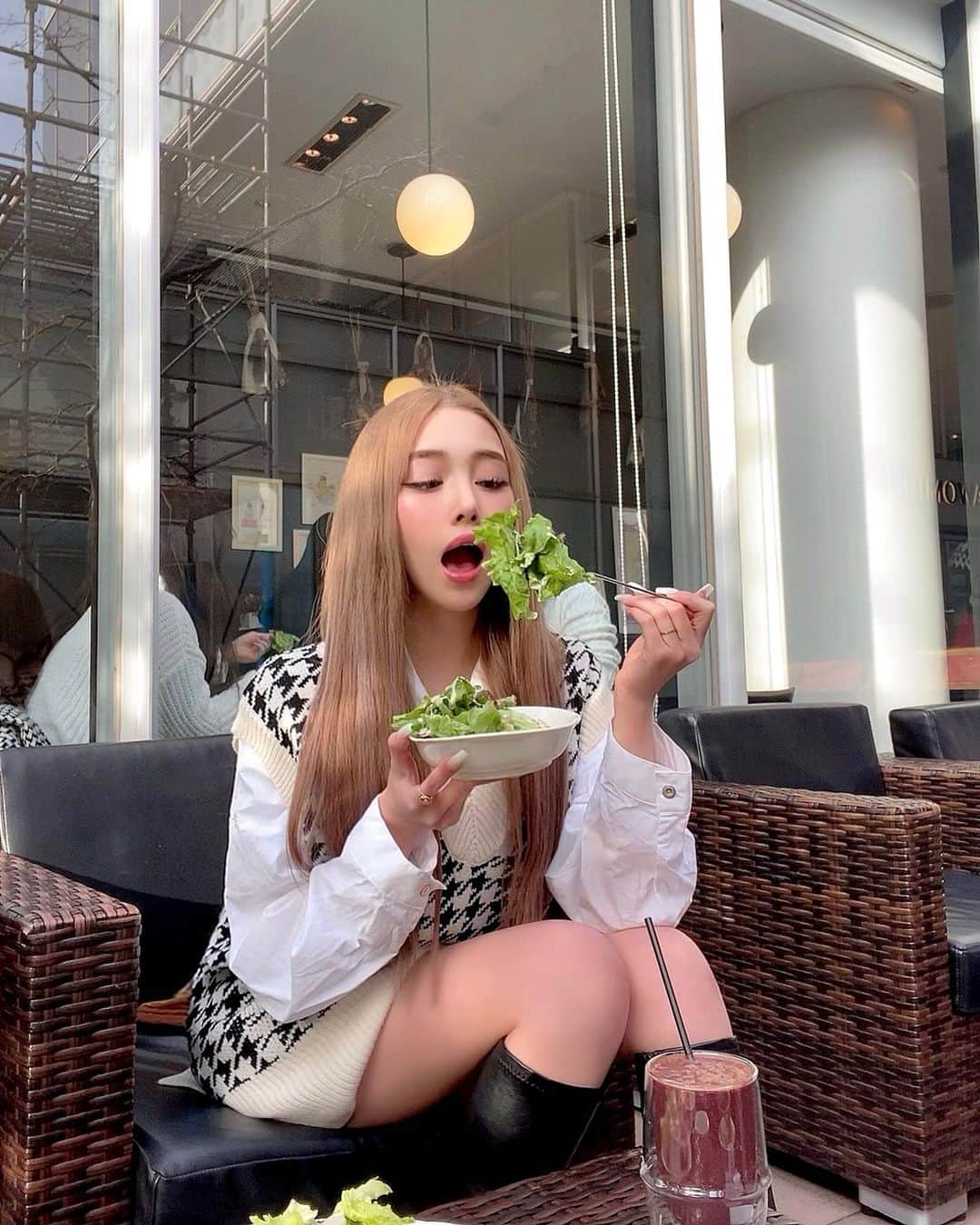 大浦央菜のグルメインスタ