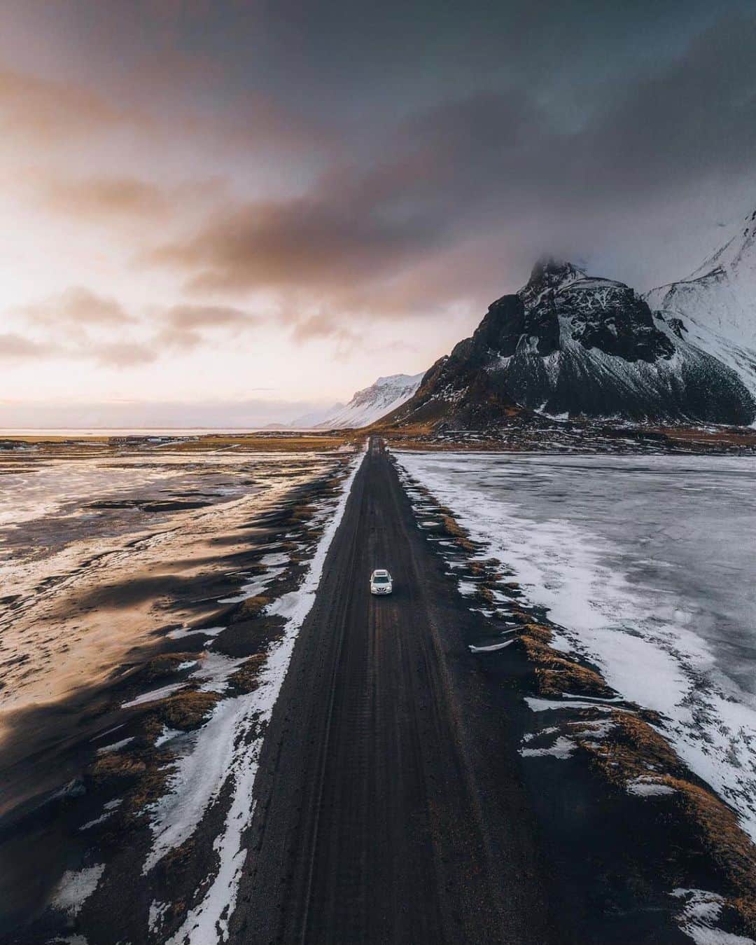 FOLKのインスタグラム：「It’s that time of day. Happy Friday favorites: 1.) @withluke 2.) @chase_gagnon 3.) @adam_ali91 @codyconk 4.) @ludovicfremondiere 5.) @heykelseyj 6.) @ctrseymour」