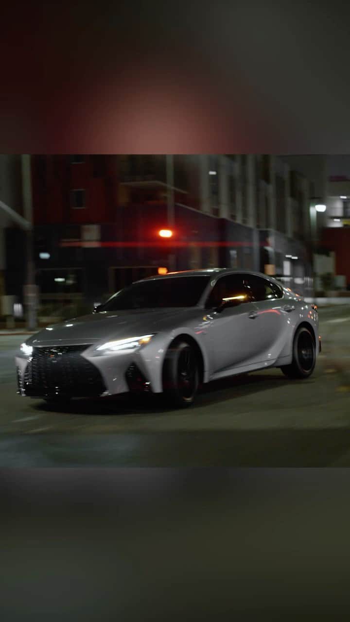 Lexus USAのインスタグラム：「Whether it’s curating a culinary feast for the gram or engineering the new 2021 #LexusIS pure sport sedan, it’s amazing what can happen when you go all in. Tune in as foodie @ashyi takes us on a journey full of twists, turns and a whole lot of ramen.」