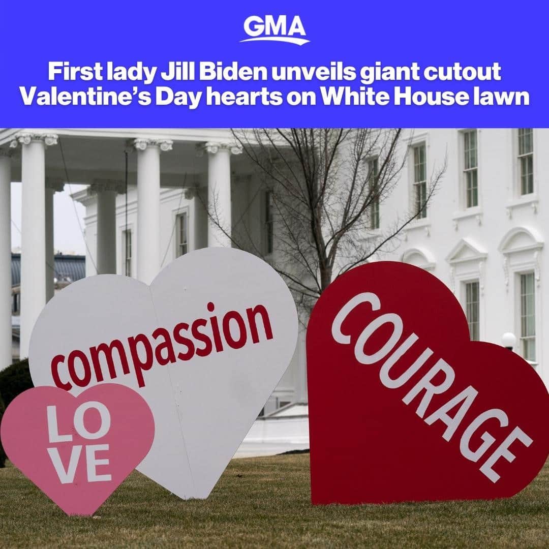 Good Morning Americaさんのインスタグラム写真 - (Good Morning AmericaInstagram)「First lady Jill Biden unveiled giant cutout Valentine’s Day hearts on the White House lawn today. Each heart, which will remain on the lawn through the weekend, carried a message including "unity," "kindness," "strength" and "compassion." See more at link in bio. #valentinesday #hearts #whitehouse #jillbiden⁠ ⁠」2月13日 9時37分 - goodmorningamerica