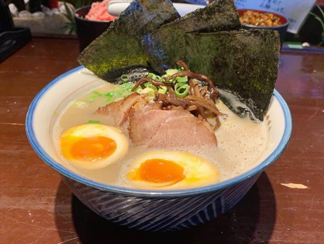 SUSURUのグルメインスタ