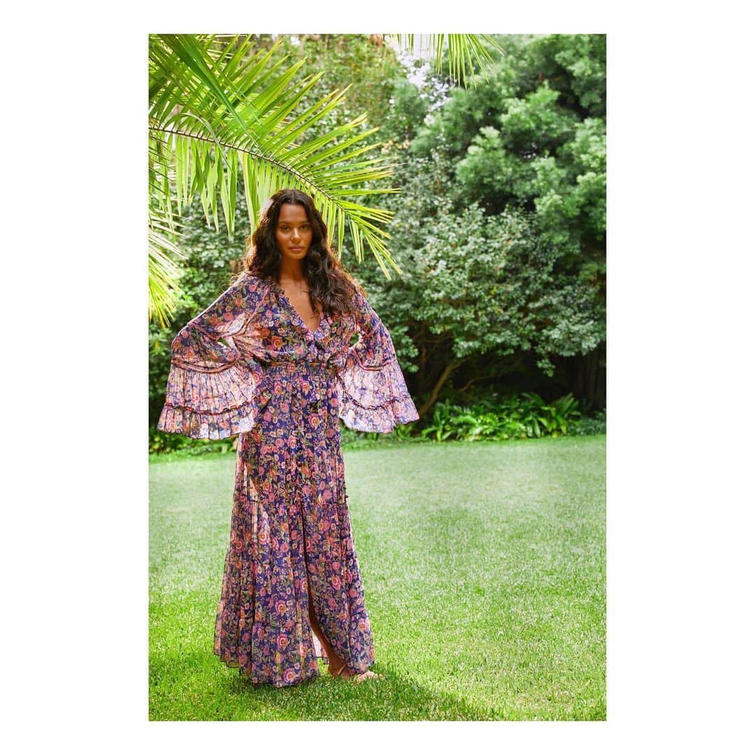 ティーバッグスのインスタグラム：「Spring awakening ✨ Shop our first drop at the link in our bio. #Spring21 #MISAworld」