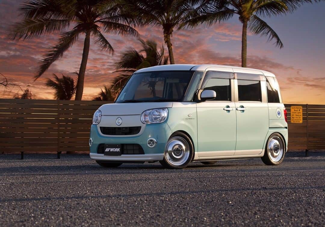のインスタグラム：「MOVE CANBUS on WORK LEADSLED サイズ：(F/R)15inch 4.5J カラー：カットクリア(CP) #work #workwheels #workwheelsjapan #ワーク #ワークホイール #artofwheel #leadsled #workleadsled #レッドスレッド #ダイハツ #ダイハツキャンバス #ムーブキャンバス #daihatsu #canbus #movecanbus」