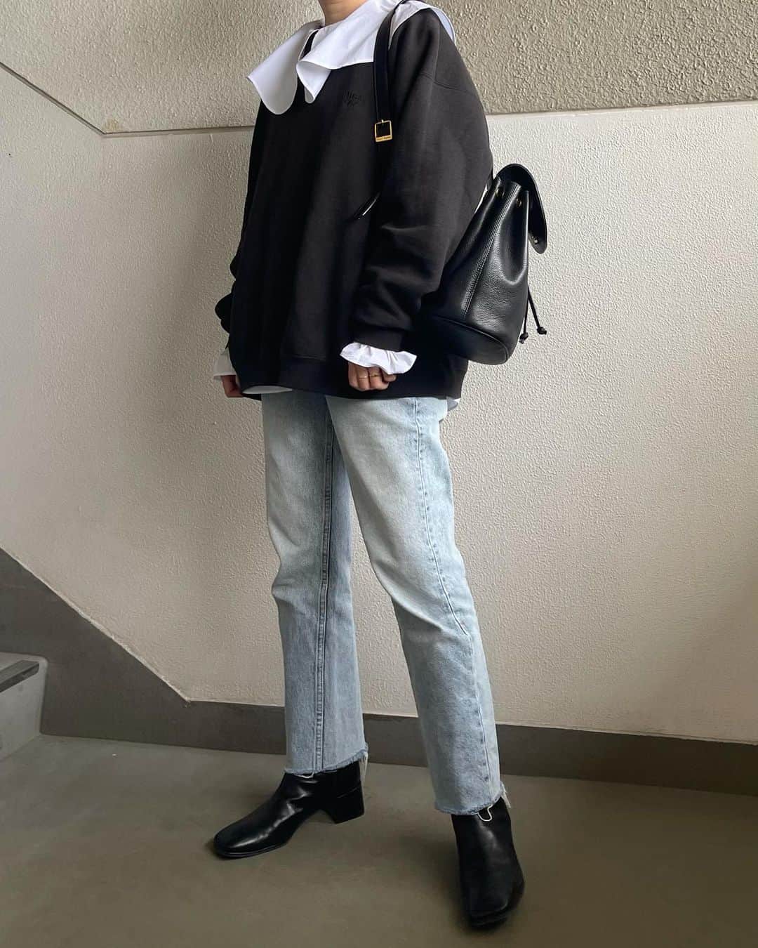 my9mj8のインスタグラム：「﻿ 　﻿ 先日の💕﻿ ﻿ 少しずつ暖かくなってきてコーデ楽しい😌﻿ でもまた去年何着てた？🙄ってなっています笑﻿ ﻿ 髪の毛の毛先のぴょんぴょんが釣り針みたい😇🎣﻿ ﻿ ﻿ #ファッション#コーデ#コーディネート#fashion #coordinate #code #オシャレ #ootd #outfit #wear」