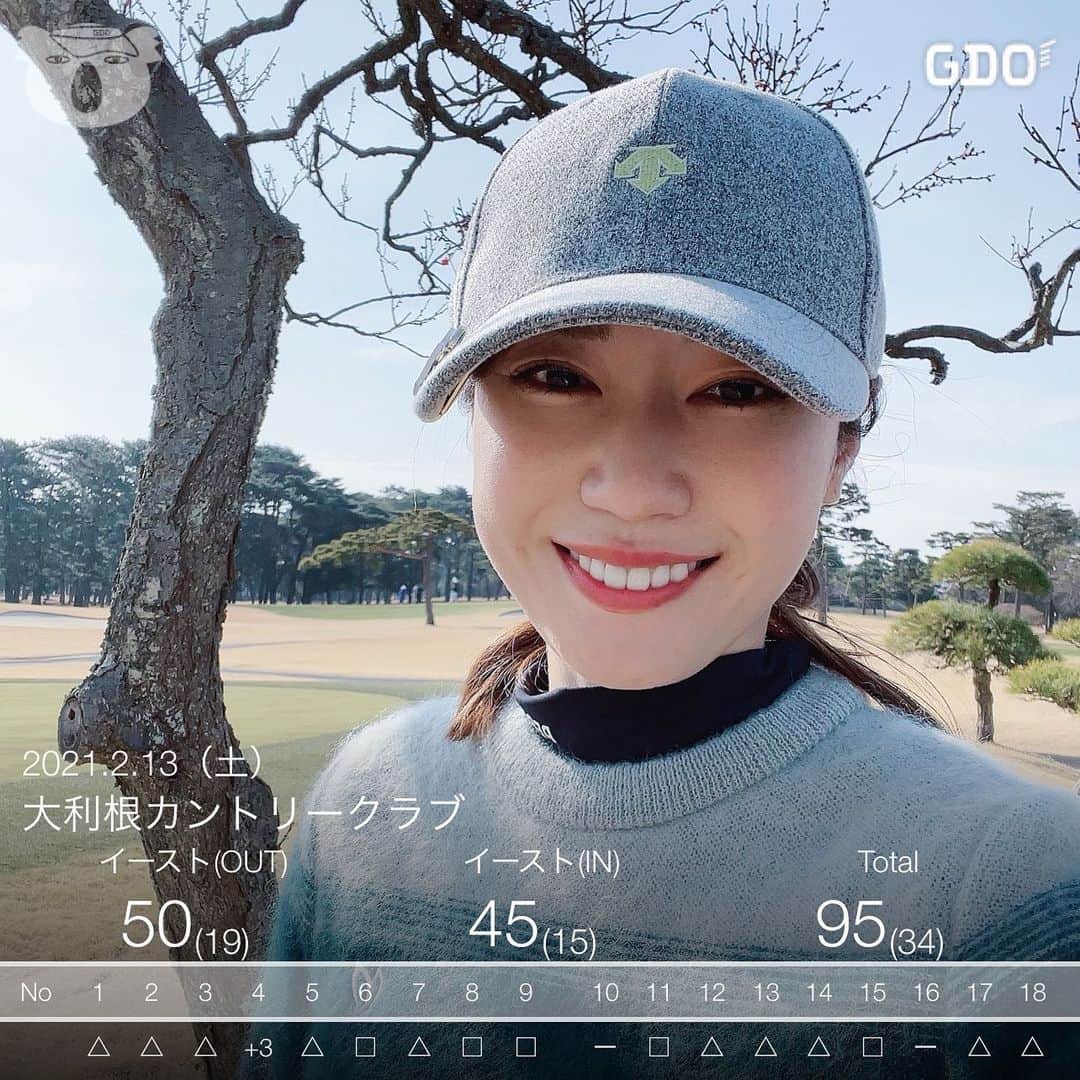 のインスタグラム：「前回の投稿の悪霊退散出来たみたいで、ゴルフ元に戻った☺️良かったー😚💕 スイング何も変えてなくて、ゴルピラだけやったの🤔ダブル効果あり⁉️笑  そして、大利根でやっと100切れた❣️ 登録してる一番古い大利根のスコアが2018年8月で、132😇(服装だせぇ😅) ここのゴルフ場はグリーンが早かったり、林入ったら出すだけだし、毎ホールバンカー入ったり、いつも良いスコア出なくて🥲 今日は白旗グリーンで距離も長かったけど、成長してるなぁ😆💕 まだ、1mのパター外したり(2回も)、アプローチトップしたり、川もバンカーも林もちょいちょい入ったり、縮められるところがたくさんあるので、目標高く頑張りたい😊💪 上手くいったりいかなかったりの繰り返しだろうけどね😆💕  ・  ゴルフピラティスの動画、リクエスト頂いたので、動画アップしますね🙆‍♀️  🟢5489yd (コースレーティング71.9)  #ゴルピラ #ゴルフピラティス #ゴルフ好きな人と繋がりたい #ゴルフ好き #ゴルフ大好き #ゴルフ女子 #ゴルフピラティスインストラクター #ピラティスインストラクター #ピラティス #ヨガインストラクター #日々成長」