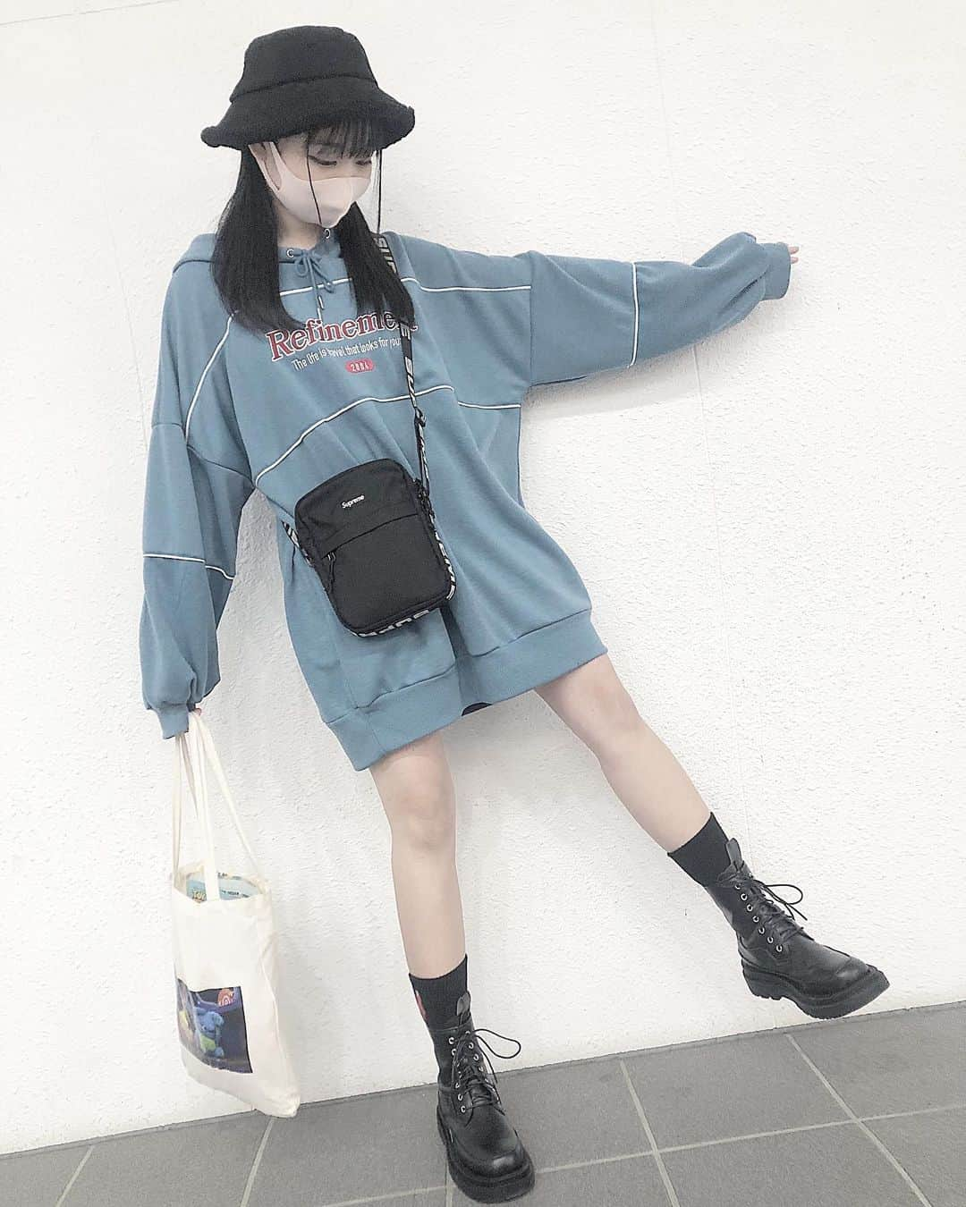 こあ（ゆずこあ）さんのインスタグラム写真 - (こあ（ゆずこあ）Instagram)「・ ・ お洋服タグ付けしてます👟🩹❕」2月13日 21時53分 - koa_0607