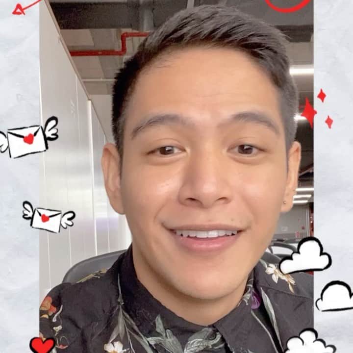 エアアジアのインスタグラム：「Love is always in the air with airasia! ✈️  Use our “Spread Love” Instagram filter (found in our IG filter tab) and share your favourite photo with your loved one– it may be your significant other, your parents, siblings, friends, or even your pet!   Upload it on your stories and get a chance to win an overnight stay + a special dinner date at The Chow Kit, Kuala Lumpur!   You may also check out special Valentine’s Day offers of The Chow Kit - an Ormond Hotel at https://rb.gy/5gj5cj.   Let’s keep on spreading love! ❤️  T&C apply: https://air.asia/fFbrK」