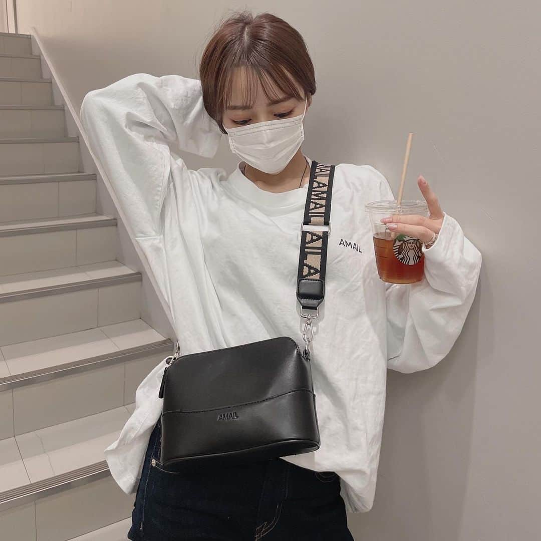 寺本月夜のインスタグラム：「🙂✌️ #꾸안꾸코디 #꾸안꾸패션 #꾸안꾸 #셀피」