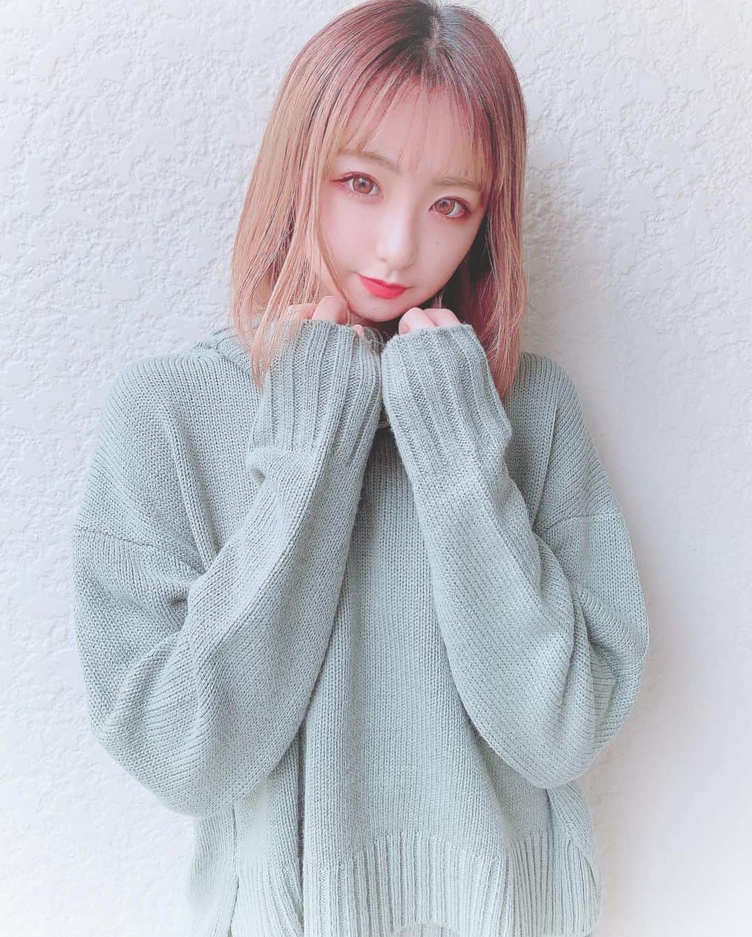 深野ひなのインスタグラム：「初めて @grl_official でお買い物した🥰 #セットアップ 大好き❤️ この他にコートとスキニーパンツ2本買ったんだけど、全部で1万ちょいくらいだったのっ！特に学生さんにはオススメっ👍 #grl」
