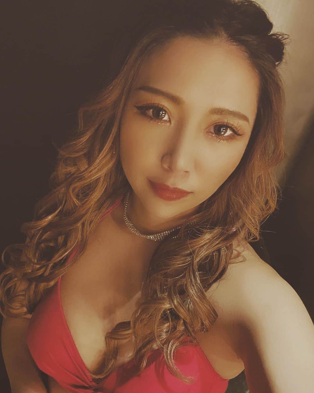 REIちぇるのインスタグラム：「ハッピーバレンタイン😊💕  #partyon #バーレスク東京」