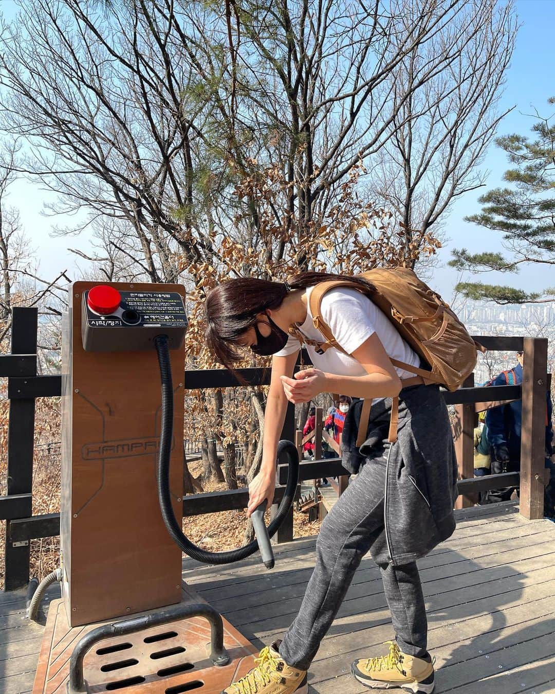 ホ・ヨンジュ さんのインスタグラム写真 - (ホ・ヨンジュ Instagram)「#듀사랑산악회 아차산+용마산 🥳 열정 열정 열정!  봄 같았던 오늘✨ 등산 최고에요😍👍🏻 #아차산순두부 완전 맛집 ㅠㅠㅠ💕 추천합니다👍」2月13日 14時54分 - good7919