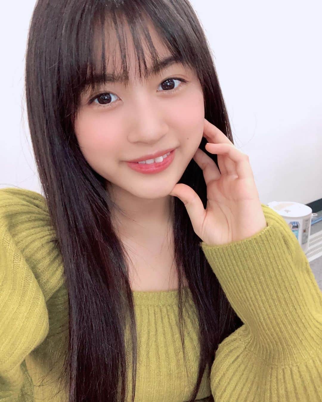 中川美音のインスタグラム：「#オンラインお話し会 ありがとうございました！  振替なのに沢山来てくださって嬉しかったです♪  #ナンバトル のお話しもいっぱいした！！ ファン投票ありがとうございます！  朝からあったので 皆さんおねむかと思いますので お昼寝楽しんでください！」