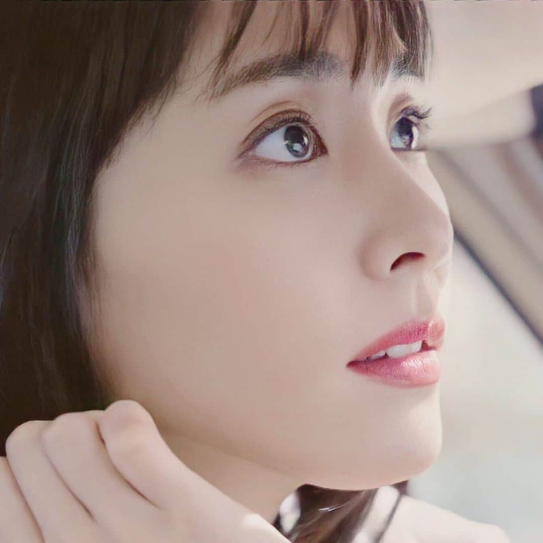新垣結衣　ファンアカウントのインスタグラム：「#新垣結衣 #ガッキー #ガッキーかわいい #gakki #aragakiyui #yuiaragaki」