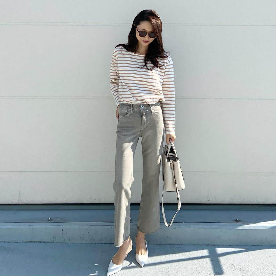 mmmcoco07のインスタグラム：「✴︎ いつかのコーデ☺︎ . . tops/ @me_____official  denim/ @upperhights  shoes/ #zara . . . #upperhights#fendi#ボーダー#デニム#デニムコーデ#シンプルコーデ#大人カジュアル#outfit#ootd#outfitoftheday#fashion#instafashion#partegram」