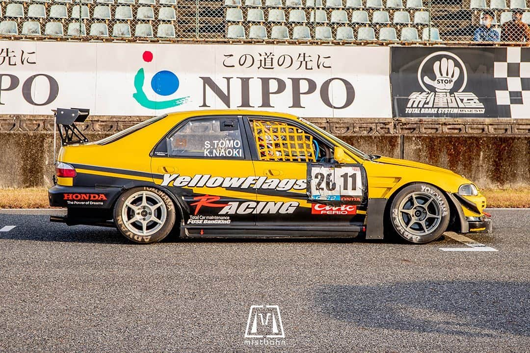 mistbahnさんのインスタグラム写真 - (mistbahnInstagram)「_ Yellowflags Racing EG9 Honda CIVIC Ferio _ _ Shot on Nov-15 2020 "Circuit Festa" held at Central Circuit "CTCC (CENTRAL TOURING CAR CHAMPIONSHIP)" . _ owner: Yellowflags Racing photo: @mistbahn _ _ JP) 2020年11月15日のセントラルサーキットで開催された「サーキットフェスタ」内の「CTCC (セントラル・ツーリングカー・チャンピオンシップ）」で撮影。 _ _ #circuitfesta #サーキットフェスタ #ctcc #centraltouringcarchampionship #hondaonemakerace #centralcircuit #セントラルサーキット #honda #civic #hondacivic #ホンダシビック #シビック #eg9 #eg8 #eg #egcivic #eg6 #civicferio #ferio #シビックフェリオ #フェリオ #yellowflagsracing #布施板金 #osakajdm #kanjo #kanjoracer #kanjozoku #timeattack #timeattackjapan #hondasontrack」2月13日 22時36分 - mistbahn