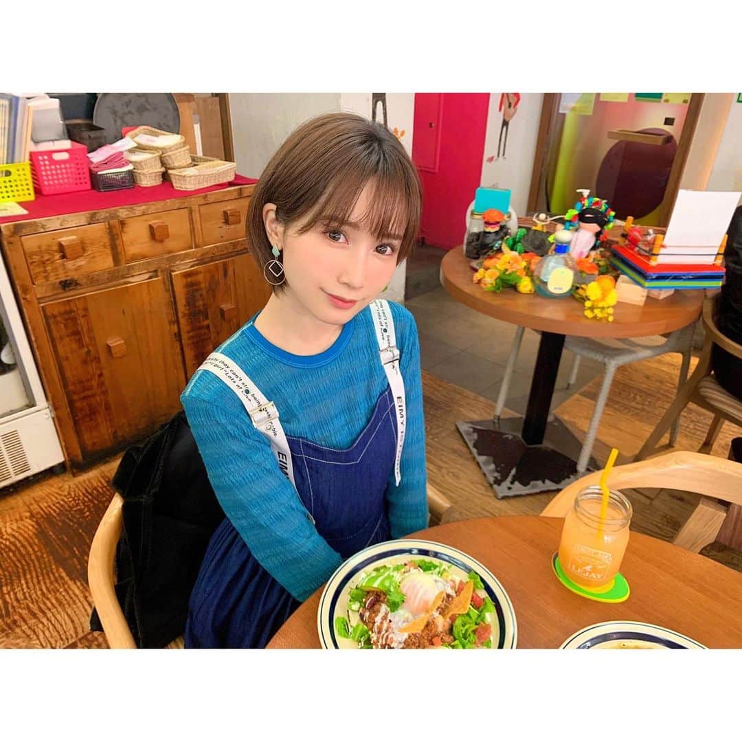 小島みなみのグルメインスタ