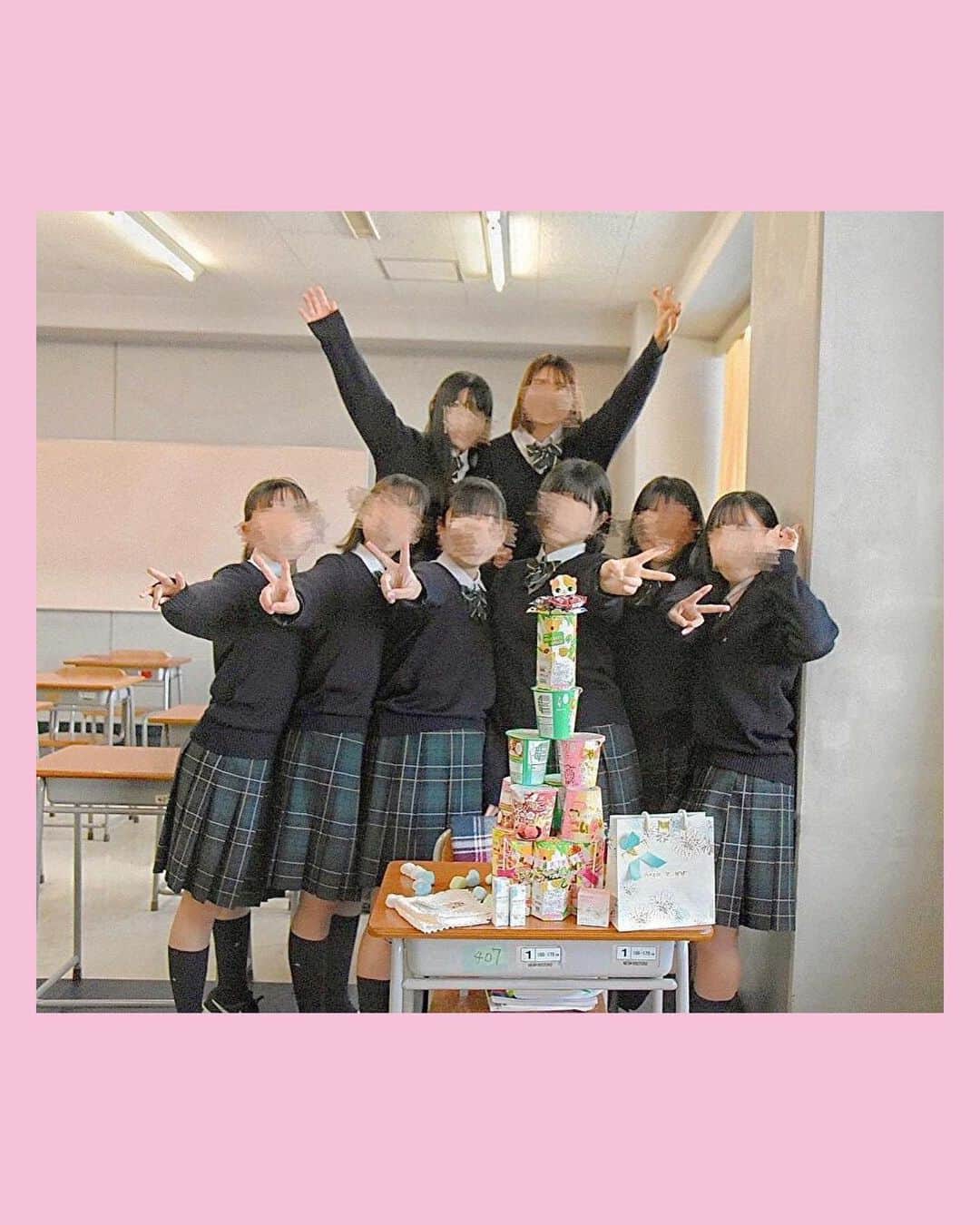 Nom de plumeさんのインスタグラム写真 - (Nom de plumeInstagram)「#バースデーサプライズ #誕生日サプライズ   学校でできる誕生日サプライズ5選🎉🤍  ☂️お菓子傘 🍭お菓子タワー 🌼ロッカーサプライズ 💗サプライズボックス 🌈サプライズボード  誕生日のお祝いや、 卒業する先輩に感謝を伝えたい時の 参考にしてみてね🥳🌟  🟠photo by⚪️ @1124_mkg  @miyukageyama86  @rinka_0333  @yuune_1226  @___17.rp   −−−−−−−−−−−−−−−−−−−−−−−−−−−−﻿ ﻿ Nomdeplumeで﻿ 紹介させていただける写真を募集中🧚‍♀️💜﻿ 素敵な写真が撮れたら #nomdeplume をつけるか﻿ このアカウントをタグ付けしてね💫﻿ ﻿ −−−−−−−−−−−−−−−−−−−−−−−−−−−− #お菓子傘 #お菓子タワー #ロッカーサプライズ #サプライズボックス #サプライズボード #jkの素敵な思い出 #1095日のタイムリミット #タイムリミット女子高生 #サプライズバースデー #サプライズプレゼント #教室サプライズ」2月13日 18時12分 - nomde_official