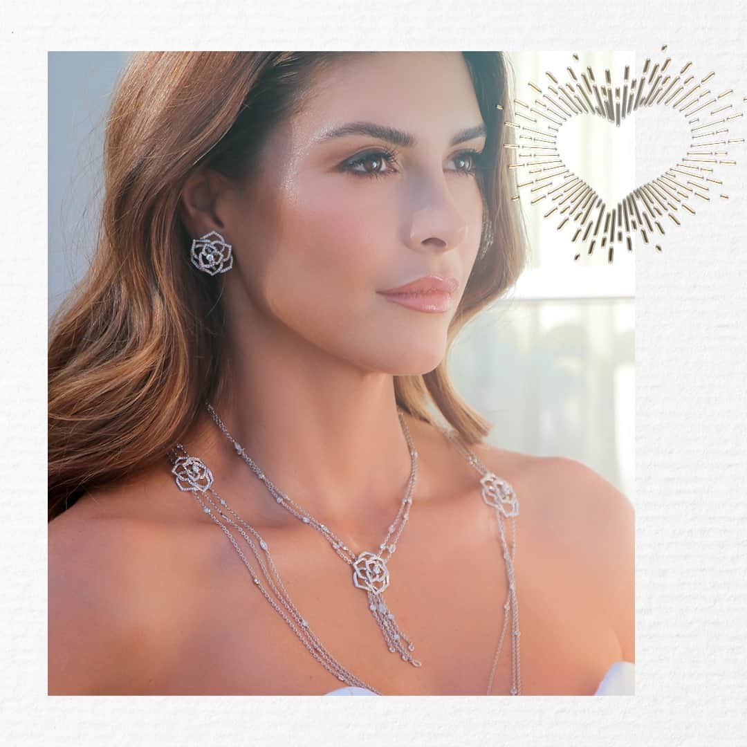 ピアジェさんのインスタグラム写真 - (ピアジェInstagram)「The queen of 𝒇𝒍𝒐𝒘𝒆𝒓𝒔 for the queen of your 𝒉𝒆𝒂𝒓𝒕. @shivasafai loves a 𝒃𝒐𝒖𝒒𝒖𝒆𝒕 of white gold and diamond roses in the form of our #PiagetRose jewellery, and so will she. - #Piaget #PiagetInLove #ValentinesDay2021 #WhiteGold #DiamondJewellery」2月13日 19時00分 - piaget