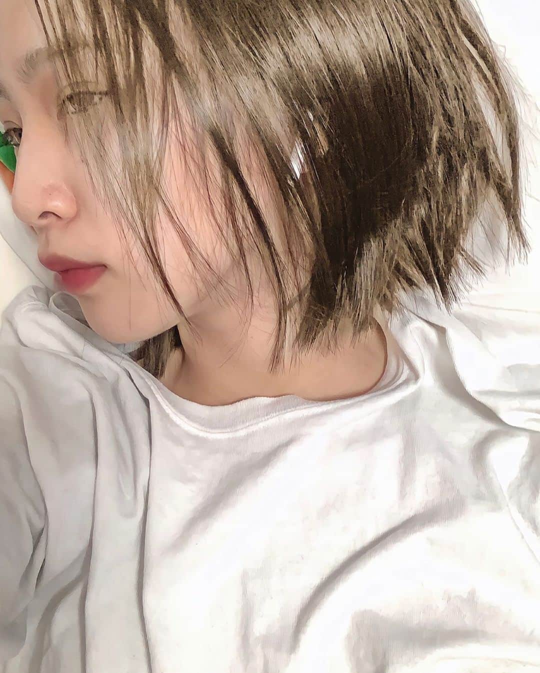 三戸セリカのインスタグラム：「✌️」