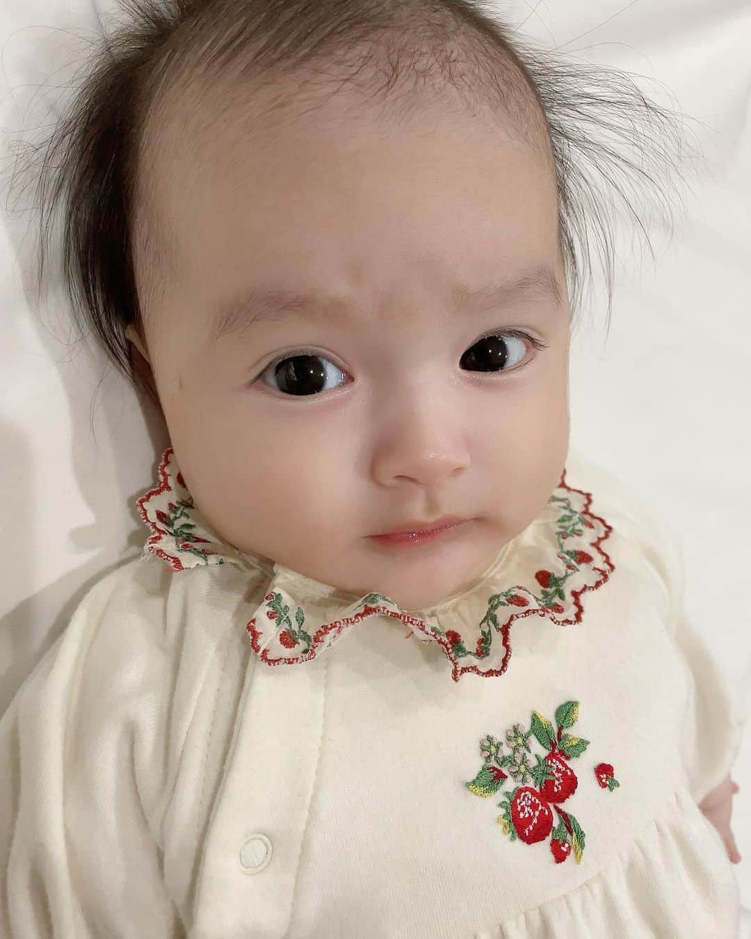 川崎希さんのインスタグラム写真 - (川崎希Instagram)「sisterのお風呂あがりだよん👶🍼  #smile #babygirl」2月13日 19時43分 - kawasakinozomi