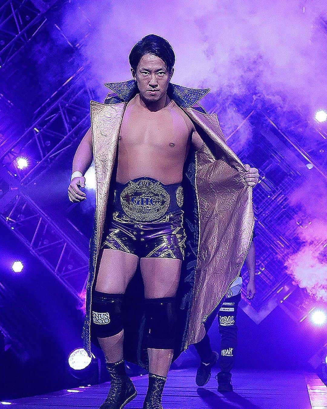 原田大輔のインスタグラム：「.  2.12 日本武道館大会  自身初の日本武道館での試合  負けた事はやっぱり悔しい。  相手の吉岡が強かった、そこを受け入れてまた王者を目指して闘っていきす。  日本武道館大会ありがとうございました。 #noah_ghc #ノア日本武道館 #プロレス格闘技dx」