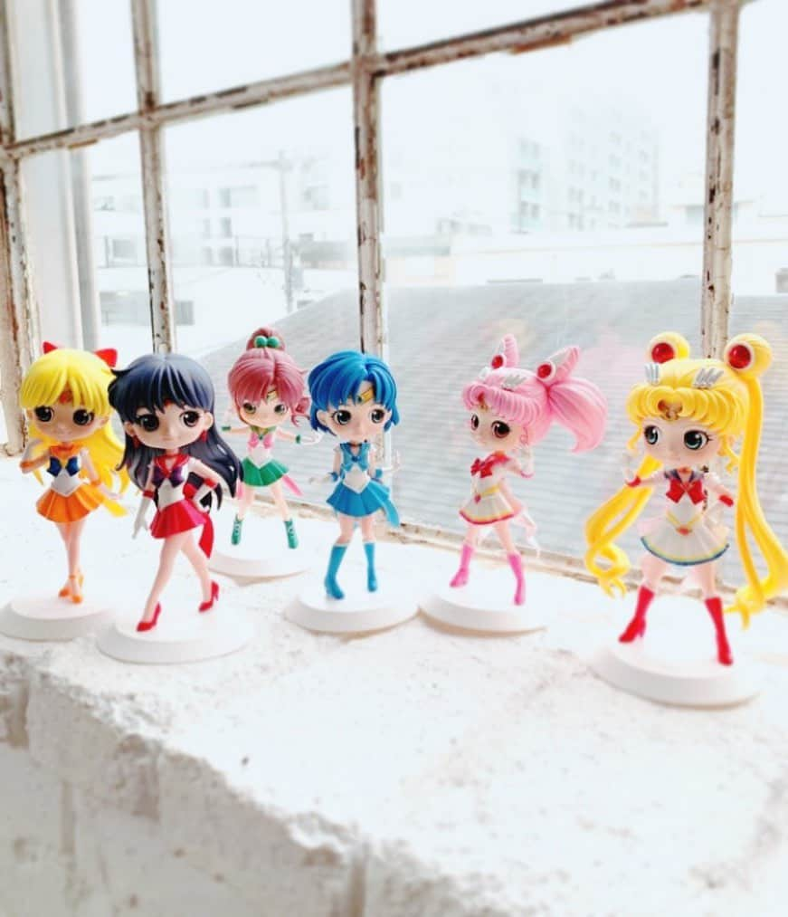 泉里香さんのインスタグラム写真 - (泉里香Instagram)「💗💚💙💛❤️🧡💗 かわいい…🥺 #sailormoon#セーラームーン#qposket」2月13日 19時54分 - rika_izumi_