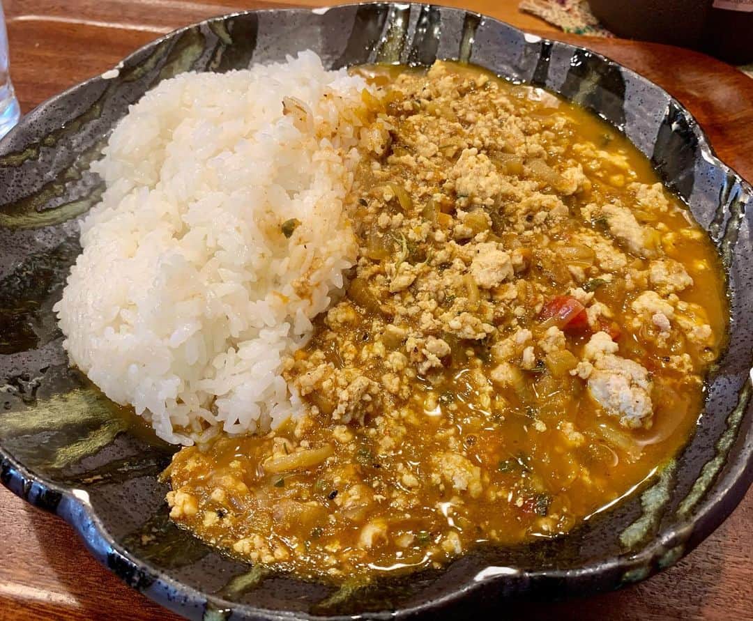 武内裕之さんのインスタグラム写真 - (武内裕之Instagram)「My favorite curry restaurant 🍛  #lunch #curry #japanesefood #fukuoka #福岡」2月13日 19時57分 - takechanneeel