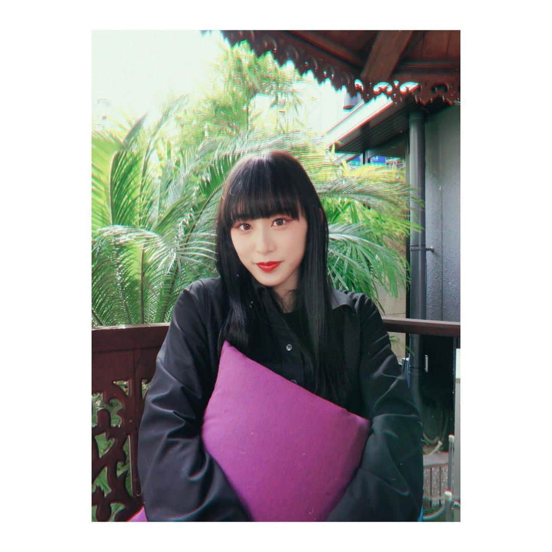 YURINAさんのインスタグラム写真 - (YURINAInstagram)「・﻿ 🖤🌴🕌🌿﻿ ﻿ ﻿ 📸 #撮影データ part. 3﻿ ﻿ ﻿ ﻿ 海外っぽい雰囲気のところを見つけて撮影﻿ ﻿ 今は海外旅行なども行けないので、﻿ こうして雰囲気だけ味わうのも楽しい ☺︎﻿ ﻿ ﻿ ﻿ ﻿ ﻿ 明日は、2/14 Valentine Day 💝﻿ ﻿ ﻿ いよいよ BsGirls公式 TikTok  start ✨﻿ ﻿ ﻿ ﻿ 皆様もうフォローして頂けましたか？🙌🏻﻿ ﻿ ﻿ ﻿ 是非TikTokのアプリをダウンロードして、﻿ フォローよろしくお願いします！﻿ ﻿ ﻿ YURINA TikTok アカウント🖤﻿ → @ bsgirls_yurina_359﻿ ﻿ ﻿ リクエストもどしどしお待ちしております🕺﻿ ﻿ ﻿ ﻿ 明日おたのしみに♡﻿ ﻿ ﻿ ﻿ ﻿ #オリックス #Bs2021 #BsGirls﻿ #baseball #プロ野球 #ORIX #avex﻿ #オリックスバファローズ #野球女子﻿ #野球好きと繋がりたい #京セラドーム大阪﻿ #オリックス女子 #インスタ野球女子﻿ #yurina_359  #BsGirls2021 #performer﻿ #dance #全力パフォーマンス #黒髪ストレート﻿ #黒髪ポニーテール #高身長女子 #筋トレ女子﻿ #被写体モデル #model #tiktokバレンタイン  #followme #likeforlike #ootd #🖤」2月13日 20時23分 - yurina_bsgirls_359