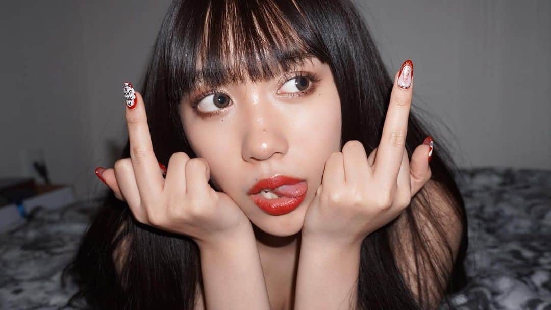 さなべいびーのインスタグラム：「😇😇😇🤍」