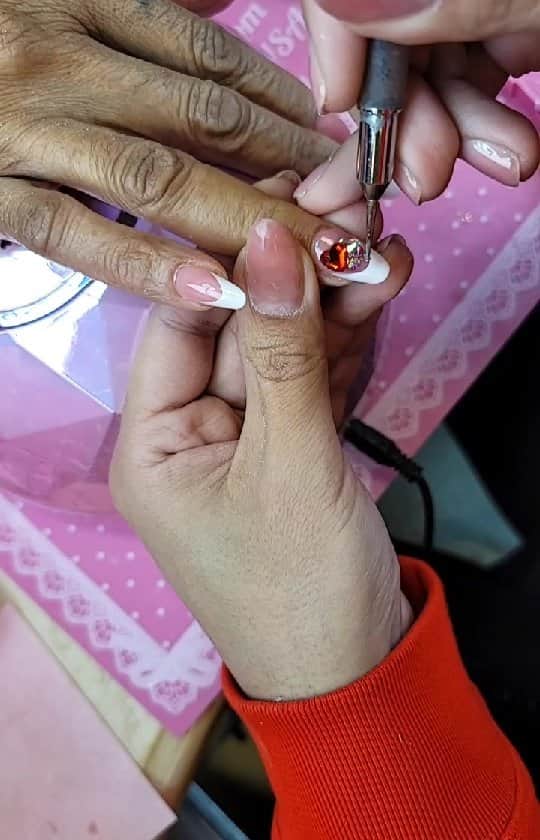 Max Estradaのインスタグラム：「Enailcouture.com 123go pre made gel nails are the game changer !~ perfect nails every time with no smells or dust!~ long lasting and easy removal , made in America! Enailcouture.com  #ネイル #nailpolish #nailswag #nailaddict #nailfashion #nailartheaven #nails2inspire #nailsofinstagram #instanails #naillife #nailporn #gelnails #gelpolish #stilettonails #nailaddict #nail #💅🏻 #nailtech#nailsonfleek #nailartwow #네일아트 #nails #nailart #notd #makeup #젤네일  #glamnails #nailcolor  #nailsalon #nailsdid #nailsoftheday Enailcouture.com」