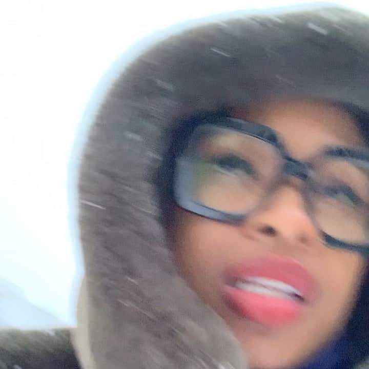 ジェニファー・ハドソンのインスタグラム：「I love every season to be it’s best to the fullest ! Let it snow !」