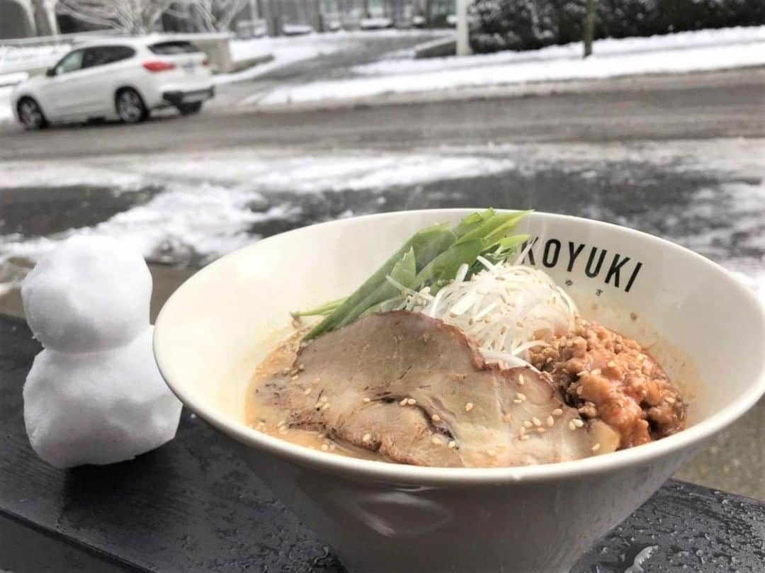 Koyukiさんのインスタグラム写真 - (KoyukiInstagram)「DEFINITELY RAMEN DAY Today's forecast: 200% chance of 🍜  #ramen #noodle #noodles #foodphotography #instafood #eeeeeats #eatvancouver #ramenforever #yvreats #yvrfoodie #604now #604eats #vancouverfoodie #vancityeats #vancouvereats #dishedvan #robsonstreet #ramenlover #ramennoodles #foodcouver #eatcouver #foodphotography #f52grams #japanesenoodles #noodlelover #narcityvancouver #curiocityvan #crunchvancouver #vanfoodie #eatwithme」2月14日 6時41分 - koyukikitchen