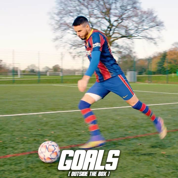 のインスタグラム：「🗣 Alexa..add another 2 goals from outside the box for the 🐐! @leomessi   ➕2️⃣  #football #footballskills #footballtricks #ronaldo #messi #soccer」