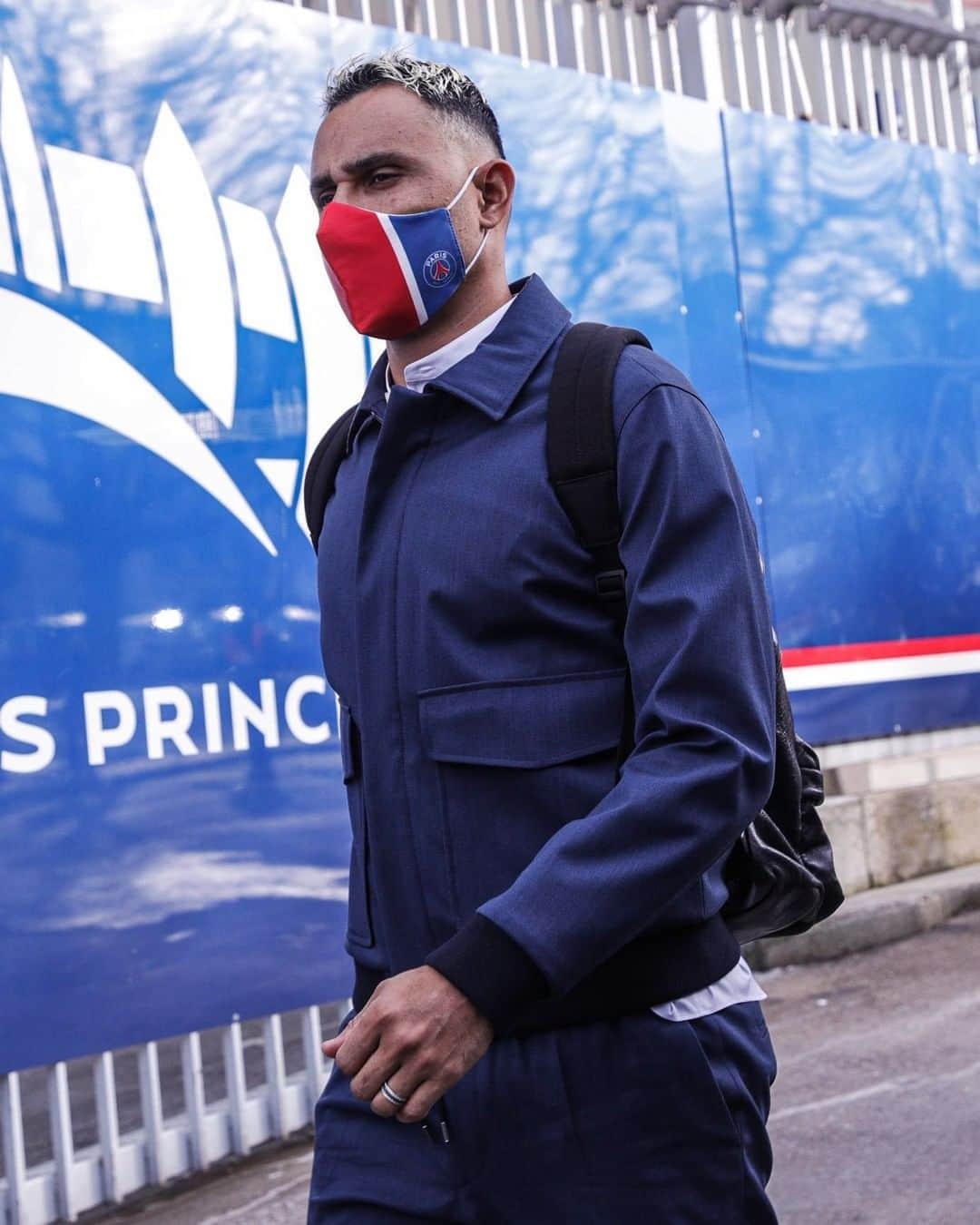 パリ・サンジェルマンFCさんのインスタグラム写真 - (パリ・サンジェルマンFCInstagram)「The lads are here 📍 🤵‍♂️ @boss . #PSGOGCN #ICICESTPARIS #AllezParis #WeAreParis #PSG #ParisSaintGermain #Paris #Football #Nice #Ligue1」2月14日 0時01分 - psg