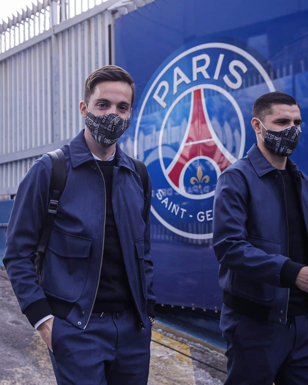 パリ・サンジェルマンFCさんのインスタグラム写真 - (パリ・サンジェルマンFCInstagram)「The lads are here 📍 🤵‍♂️ @boss . #PSGOGCN #ICICESTPARIS #AllezParis #WeAreParis #PSG #ParisSaintGermain #Paris #Football #Nice #Ligue1」2月14日 0時01分 - psg