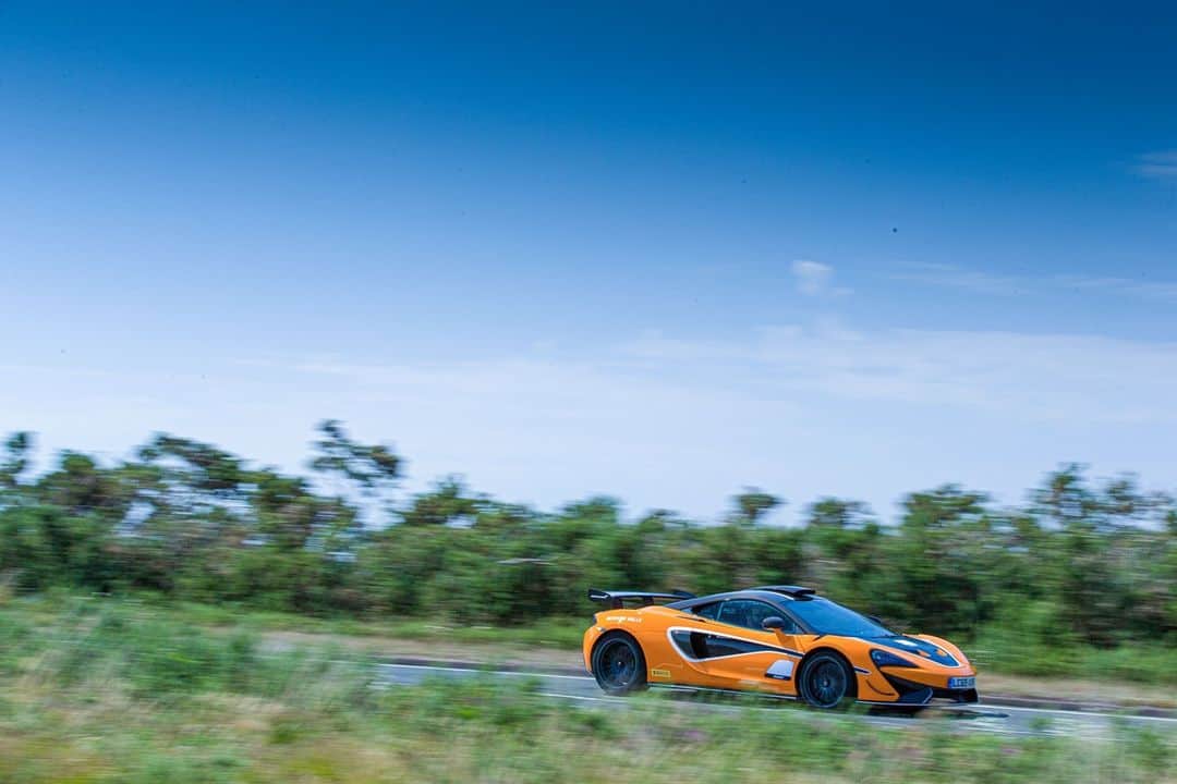 McLaren Automotiveのインスタグラム：「Did you know the 620R is the most powerful car in the McLaren Sports Series, with 620PS and 620Nm from 3.8-litre, twin-turbocharged V8 engine.」
